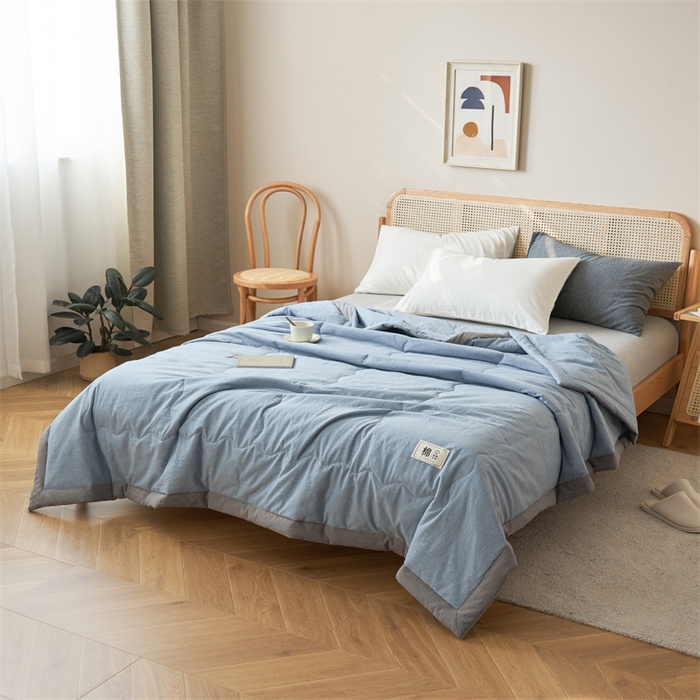 91家纺网 家纺一手货源 找家纺 金鹰 2025新款A类纯棉水洗棉色织棉花夏被全棉空调被夏凉被 清雅蓝