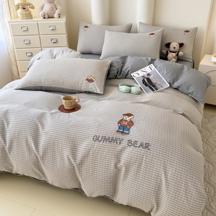 91家纺网 家纺一手货源 找家纺 （总）KA家纺 春夏新款色织水洗棉绣花四件套