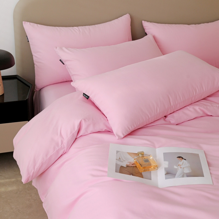 91家纺网 家纺一手货源 找家纺 2025年纯色双拼60支纯棉被套 白桃粉