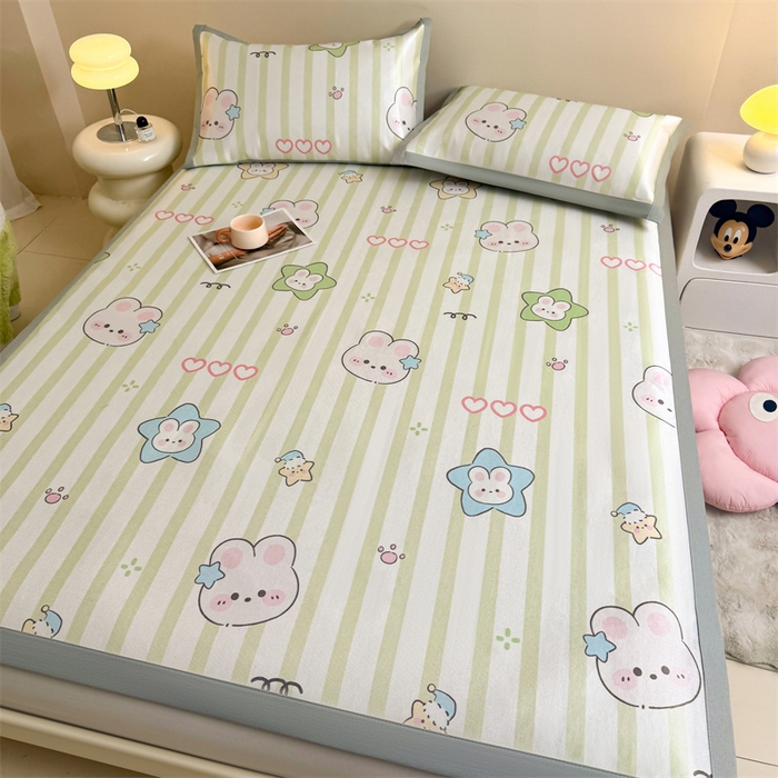 91家纺网 家纺一手货源 找家纺 雯豆2025夏季新品冰藤印花凉席三件套平铺绑带款冰丝凉席三件套 冰藤席-绑带款-阳光兔