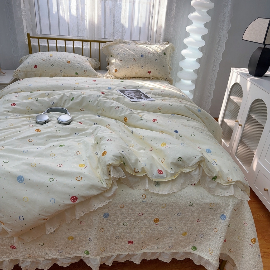 91家纺网 家纺一手货源 找家纺 暖居 2025春夏款高温砂洗棉花床盖三件套被套四件套同款纯棉夏被空调被四季爱心笑脸