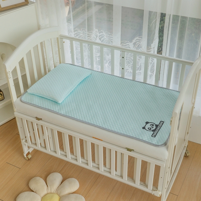 91家纺网 家纺一手货源 找家纺 宅部落 2025新款凉感豆豆儿童卡通凉席 酷熊-淡蓝