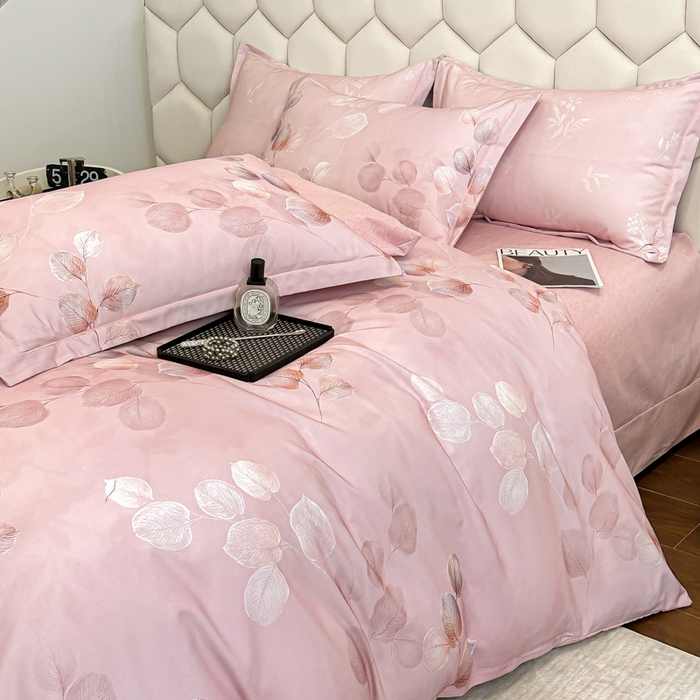 91家纺网 家纺一手货源 找家纺 2025年新款全棉长绒棉数码印花四件套 桐叶梦-粉