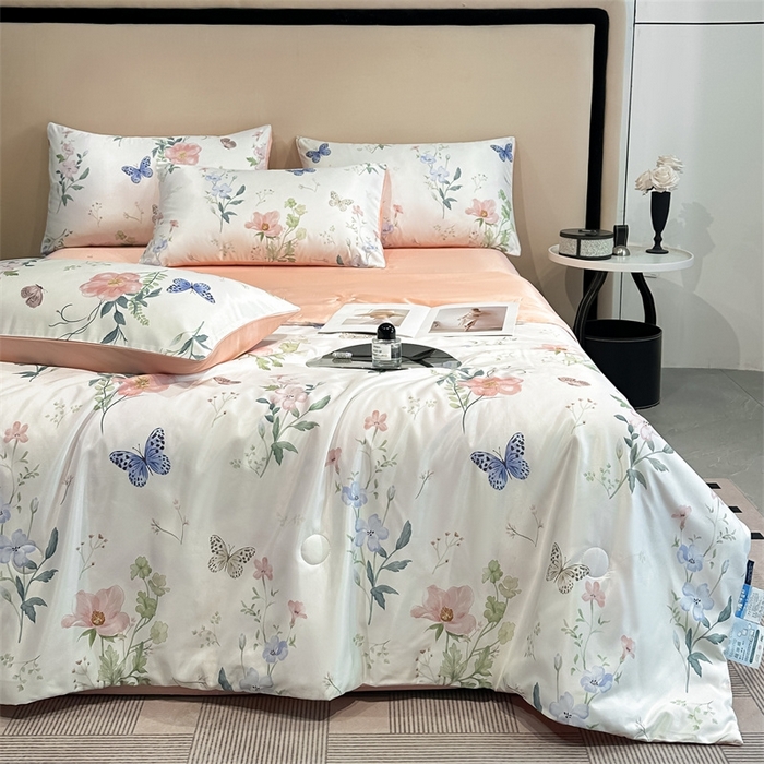 91家纺网 家纺一手货源 找家纺 笙意家纺  2025新款水洗真丝数码印花暗盒款夏被 蝶舞花