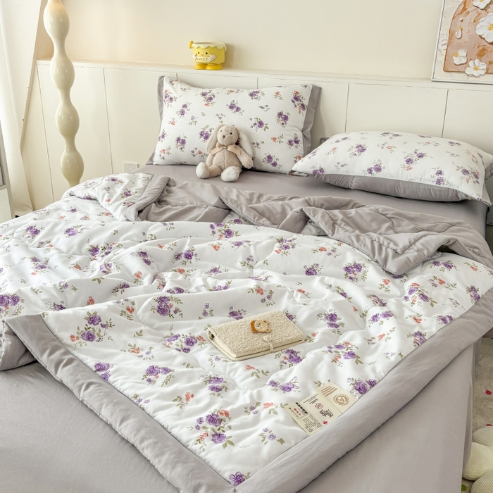 91家纺网 家纺一手货源 找家纺 梦舒羽2025新款小清新系列水洗棉夏被 薰衣草