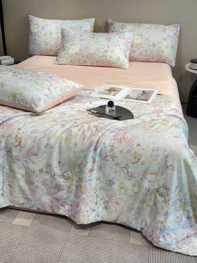 91家纺网 家纺一手货源 找家纺 笙意家纺  2025新款水洗真丝数码印花暗盒款夏被 浮翠流梦