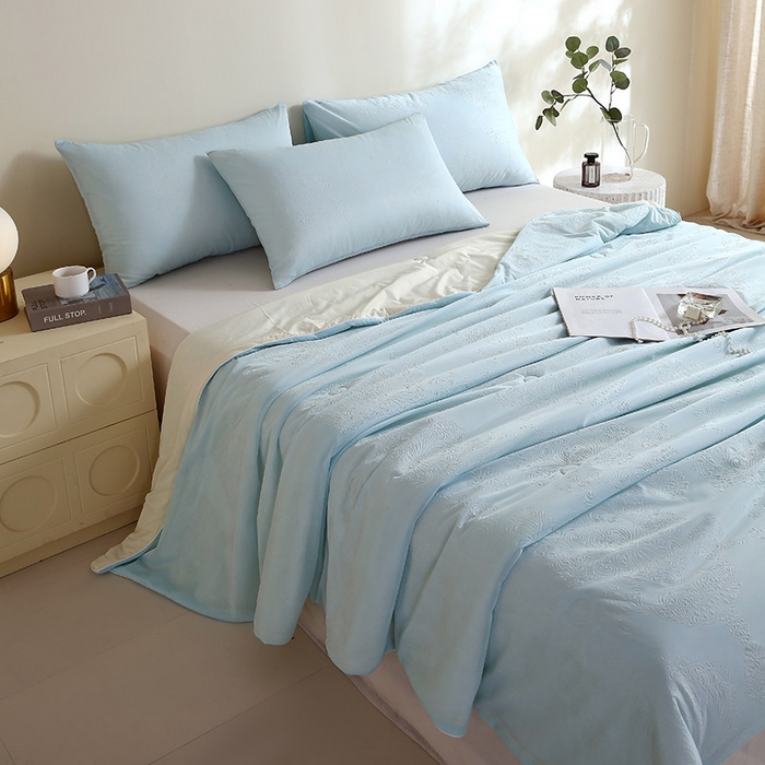 91家纺网 家纺一手货源 找家纺 品乐家纺 2025新款凉感A类可水洗抗菌冰冰被夏被夏凉被空调被被子被芯 冰冰被蓝纹+米