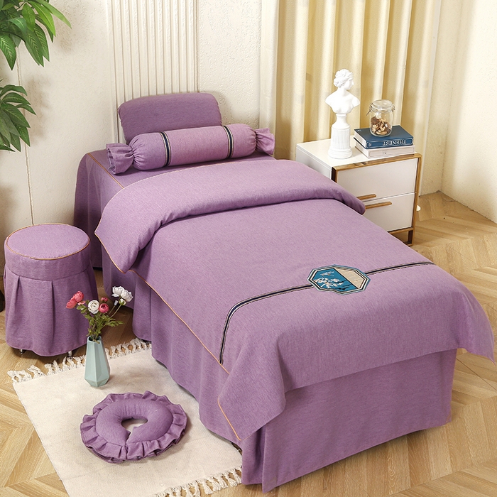 91家纺网 家纺一手货源 找家纺 芙怡 2025春夏新款8023款棉麻绒贴花美 容床罩-花漾系列 花漾-紫