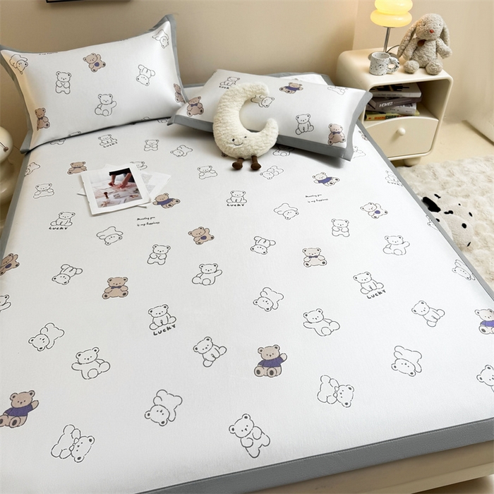 91家纺网 家纺一手货源 找家纺 雯豆2025夏季新品冰藤印花凉席三件套平铺绑带款冰丝凉席三件套 冰藤席-绑带款-米洛熊