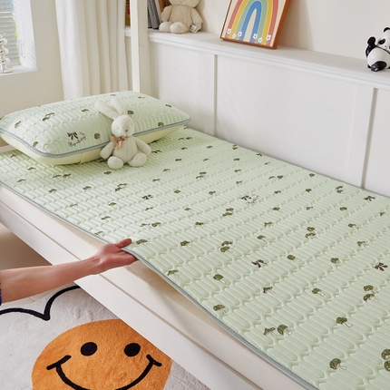 91家纺网 家纺一手货源 找家纺 （总）东宇床垫 2025新款A类凉感丝乳胶学生凉席