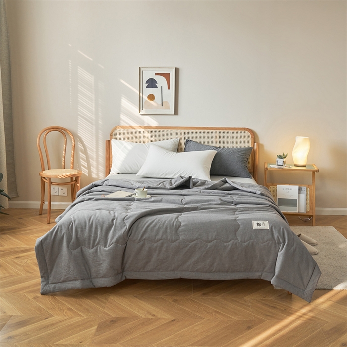 91家纺网 家纺一手货源 找家纺 金鹰 2025新款A类纯棉水洗棉色织棉花夏被全棉空调被夏凉被 绅士灰