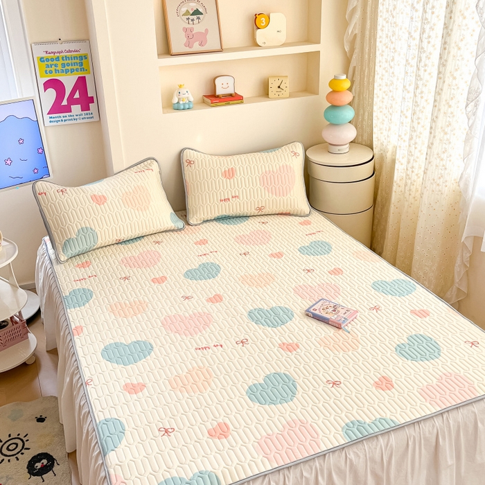 91家纺网 家纺一手货源 找家纺 川悦生活 2025新款小阪凉感丝印花凉席 幸福芙蕾