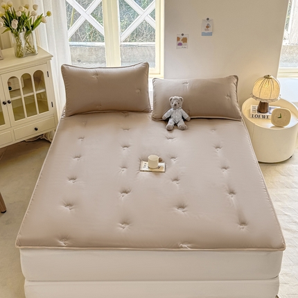 91家纺网 家纺一手货源 找家纺 （总）萌飞 2025新款A类亲肤大豆棉刺绣床垫床褥学生床垫