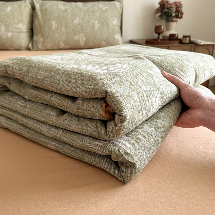 91家纺网 家纺一手货源 找家纺 吾诺 2025 全棉色织提花三层纱大豆夏被全棉夏被子被芯空调被夏凉被 蝶舞-绿