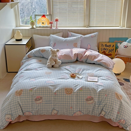 91家纺网 家纺一手货源 找家纺 麦伦家居 2025新品 全棉卡通小清新跑量款系列四件套 甜蜜小狗