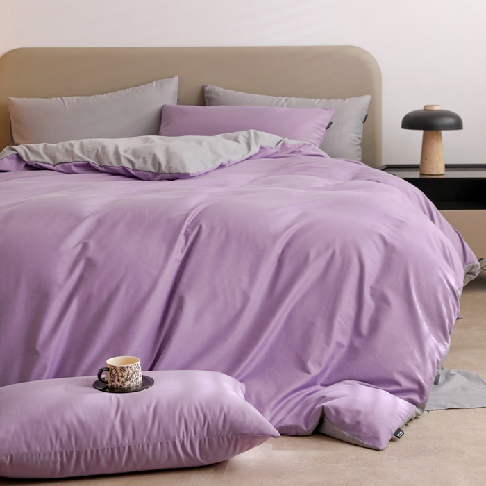 91家纺网 家纺一手货源 找家纺 2025年纯色双拼60支纯棉被套 丁香紫+浅灰
