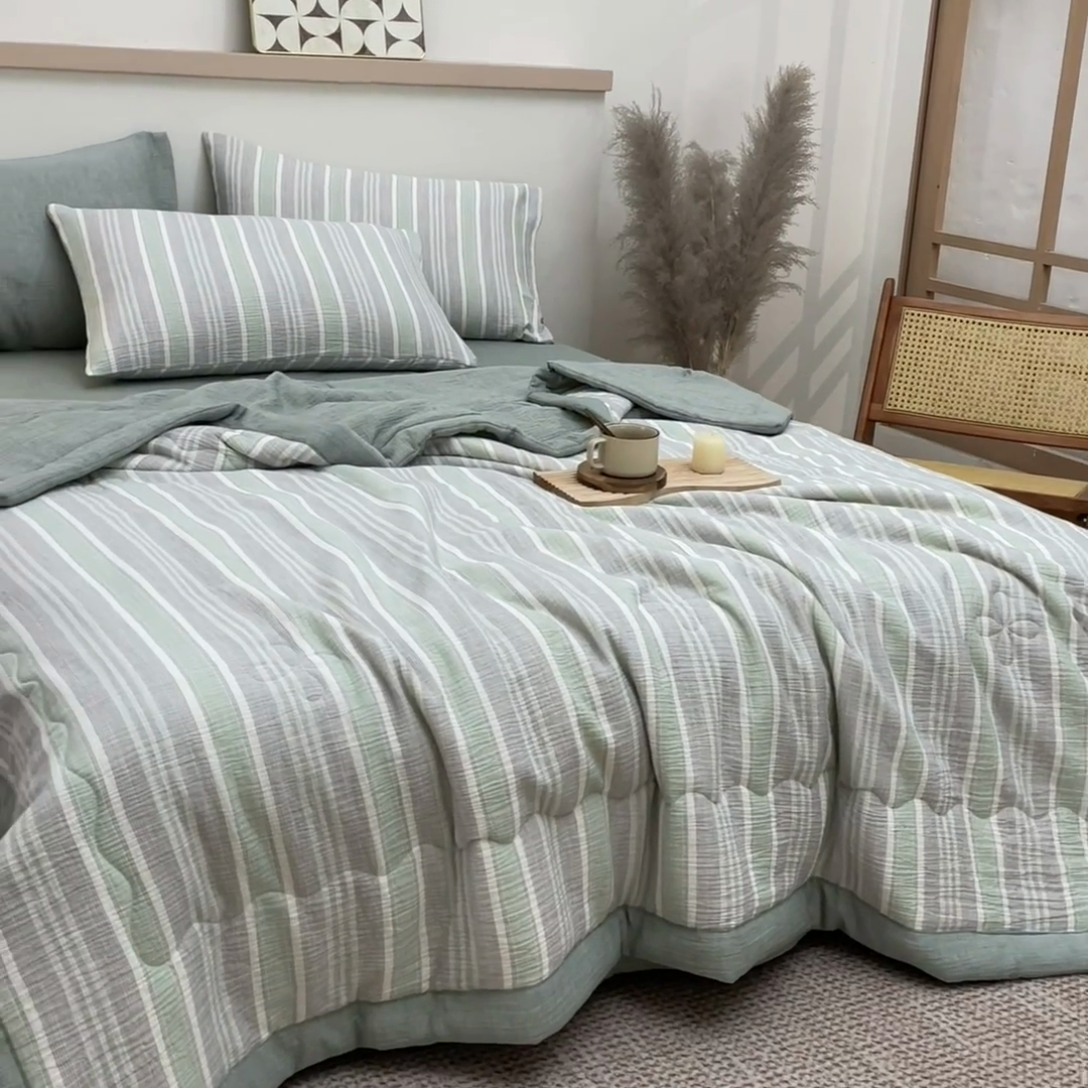 91家纺网 家纺一手货源 找家纺 吾诺 2025 全棉色织泡泡棉双层纱夏被大豆夏被全棉夏被四件套被子被芯 绿灰条