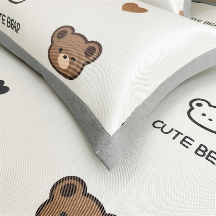 91家纺网 家纺一手货源 找家纺 雯豆2025夏季新品冰藤印花凉席三件套平铺绑带款冰丝凉席三件套 冰藤席-绑带款-波点小熊