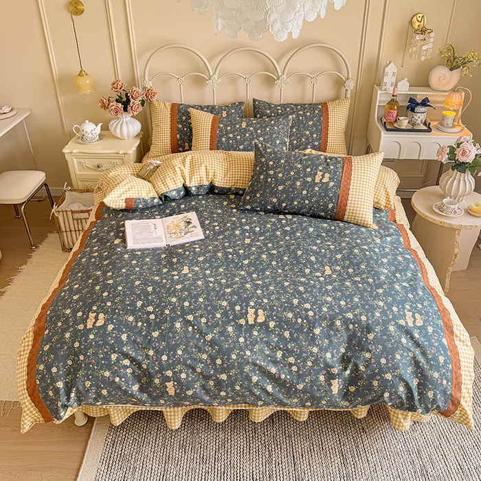 91家纺网 家纺一手货源 找家纺 安莱生活 2025 全棉小碎花刺绣花边款四件套 幻想曲