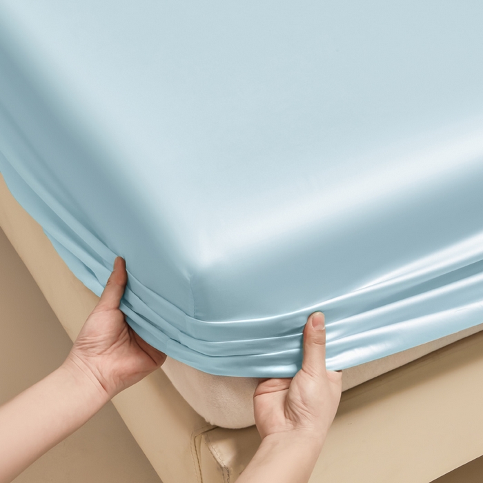 91家纺网 家纺一手货源 找家纺 （总）涵宸家纺 2025新款天丝-天丝棉-纯色单床笠-场景2