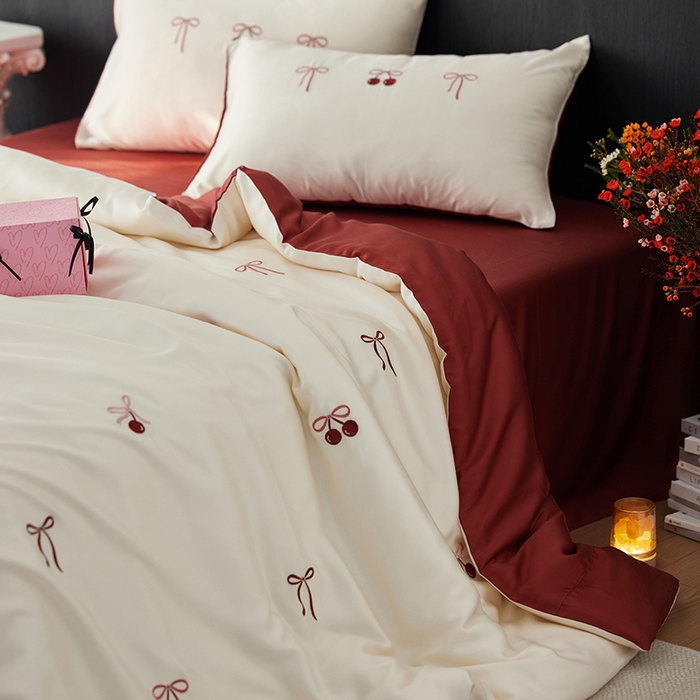 91家纺网 家纺一手货源 找家纺 （总）安莱生活 2025兰精进口60S天丝绣花四件套（红色系列）