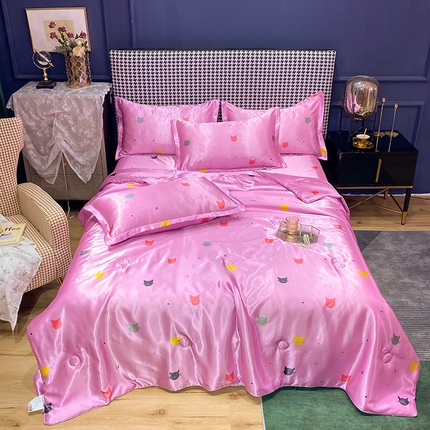 91家纺网 家纺一手货源 找家纺 经年 2025新款丝绸印花夏被四件套 猫星人-夏被