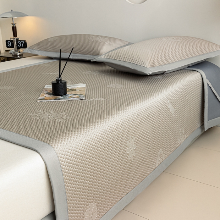 91家纺网 家纺一手货源 找家纺 阿亮家居 2025新款凉席凉豆豆软席床席款 香迪奥-玉石咖