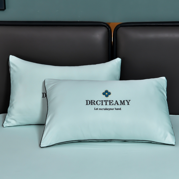 91家纺网 家纺一手货源 找家纺 伊梵居 2025新款水洗真丝刺绣夏被四件套 梵花-梵星蓝