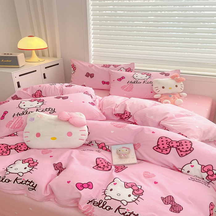 91家纺网 家纺一手货源 找家纺 暮思家居 2025新款正版授权三丽鸥小版全棉四件套系列（第二批） 开心凯蒂