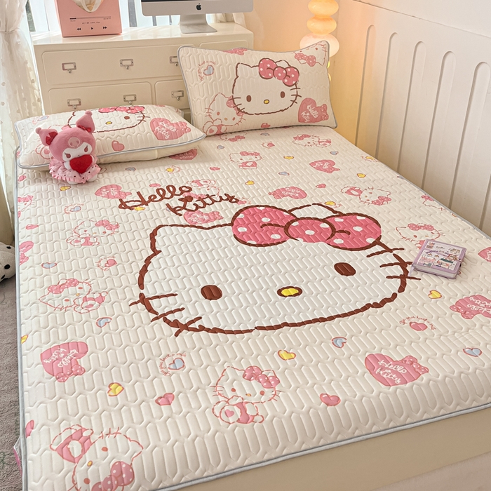 91家纺网 家纺一手货源 找家纺 金爱家 2025新款三丽鸥乳胶凉席大版床笠款 床笠款凉席-美美kt