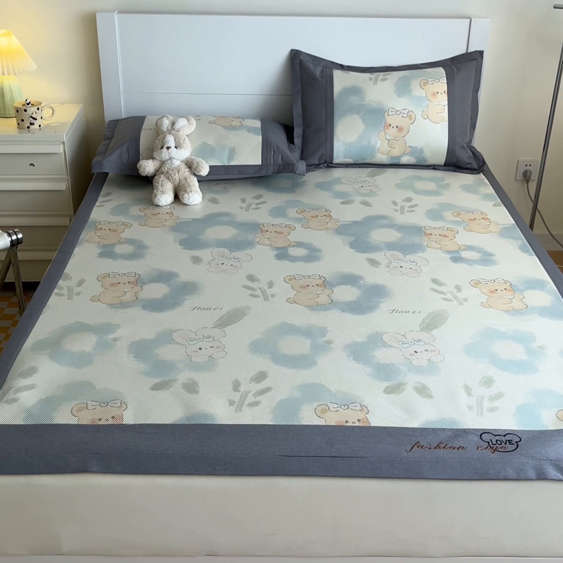 91家纺网 家纺一手货源 找家纺 阿亮家居 2025新款印花冰藤席凉席 萌组合