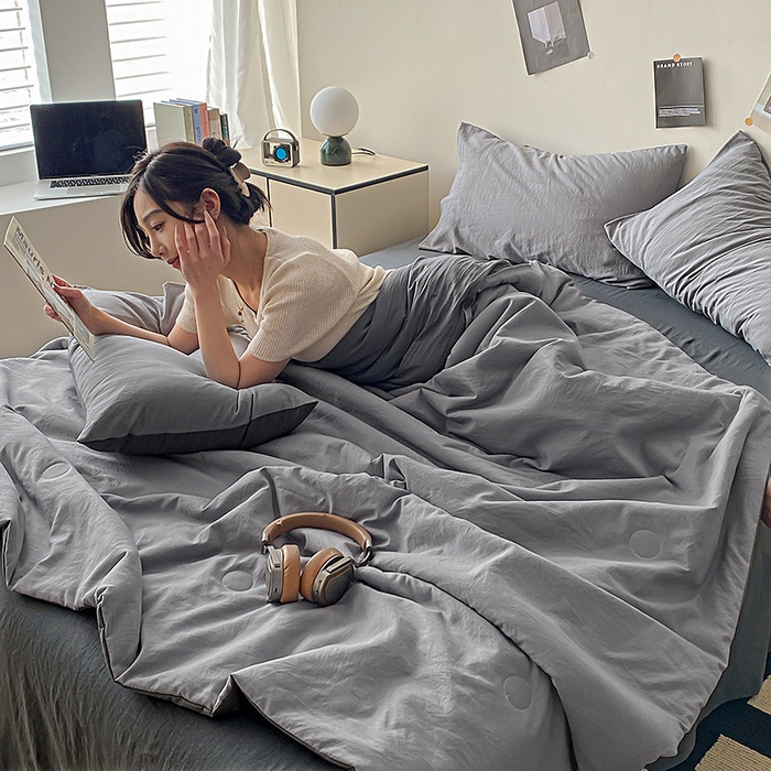 91家纺网 家纺一手货源 找家纺 益多眠 2026新款水洗棉夏被四件套 烟灰+深灰