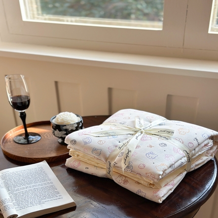 吉象双层纱叠拍四件套 幸运猫咪