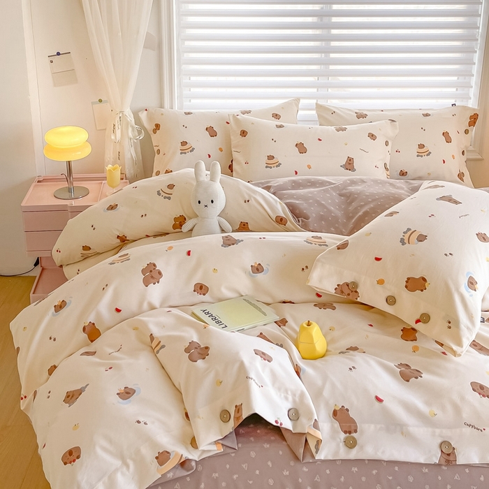 91家纺网 家纺一手货源 找家纺 星窝家纺 2025新款纽扣款水洗棉印花四件套 嘟嘟熊