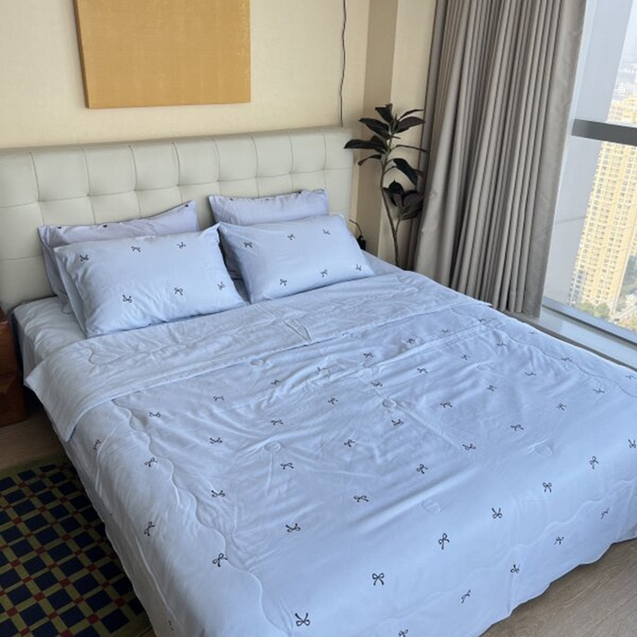 91家纺网 家纺一手货源 找家纺 棉生活家纺 2025新款ins小清新水洗冰丝夏被四件套 心动蓝莓 兰