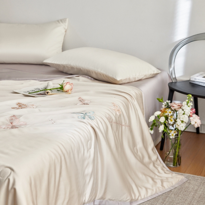 91家纺网 家纺一手货源 找家纺 （总）纪梵茜 2025新款莱赛尔天丝夏被四件套55大豆夏凉被