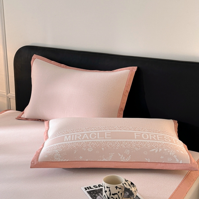 91家纺网 家纺一手货源 找家纺 慕尚家纺 2025春夏新款凉感冰丝提花凉席三件套 海棠 粉