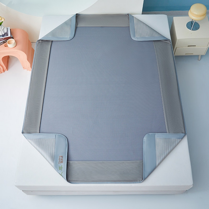 91家纺网 家纺一手货源 找家纺 阿亮家居 2025新款凉席三明治刺绣可水洗碳光冰丝席宽包边艾香系列 艾香冰丝席条纹-绅士灰