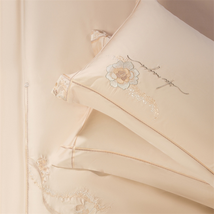 91家纺网 家纺一手货源 找家纺 高大尚婚庆馆 2025新款长绒棉高端绣花四件套-罗曼蒂 罗曼蒂卡其色