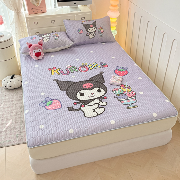 91家纺网 家纺一手货源 找家纺 金爱家 2025新款三丽鸥乳胶凉席大版床笠款 床笠款凉席-夏日冰爽