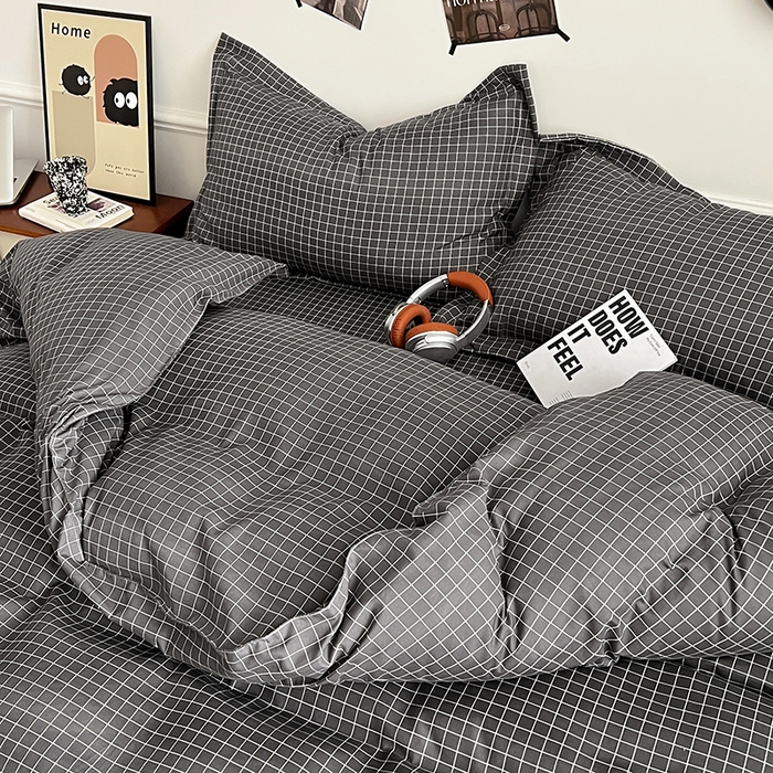 91家纺网 家纺一手货源 找家纺 罗菲尼酒店用品 2025新款磨毛亲肤飞边款四件套 黑小格