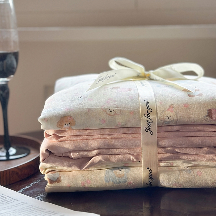 91家纺网 家纺一手货源 找家纺 吉象双层纱叠拍四件套 泡芙狗狗