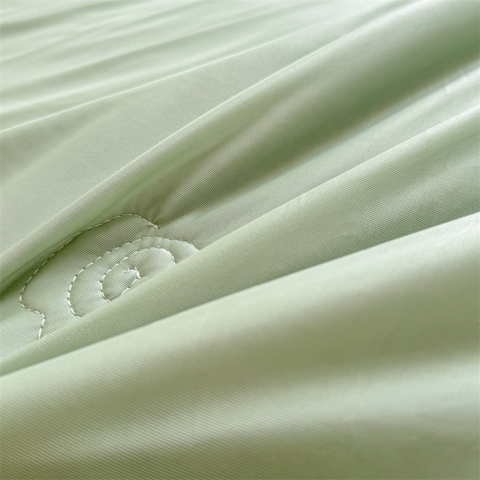 91家纺网 家纺一手货源 找家纺 恒爱家纺 2025新款冰丝国色天香夏被床盖四件套 橄榄绿