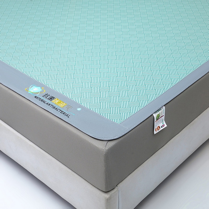 91家纺网 家纺一手货源 找家纺 阿亮家居 2025新款凉席抗菌刺绣可水洗碳光冰丝席包边无纺布冰丝席 思绪 薄荷绿-床笠款