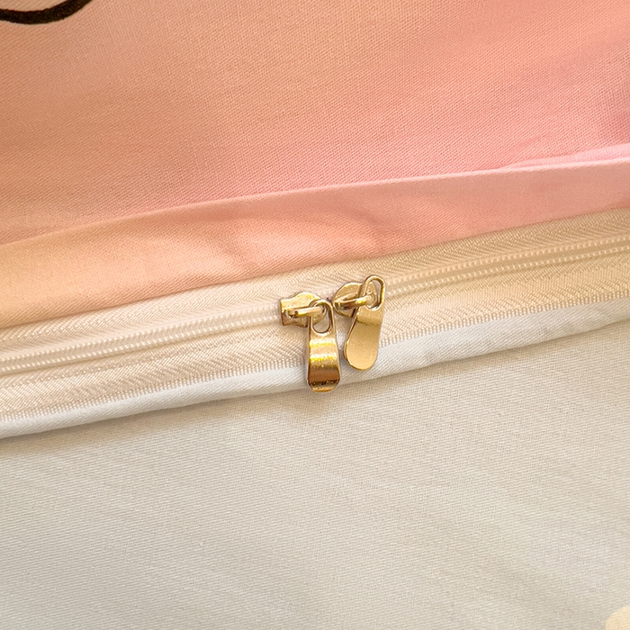 91家纺网 家纺一手货源 找家纺 拾物记 2025新款A类无荧光全喷气全棉12868四件套 可欣兔