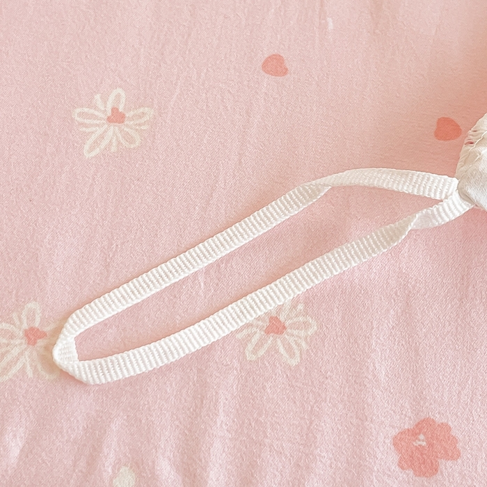 91家纺网 家纺一手货源 找家纺 星窝家纺 2025新款纽扣款水洗棉印花四件套 奶糖兔米