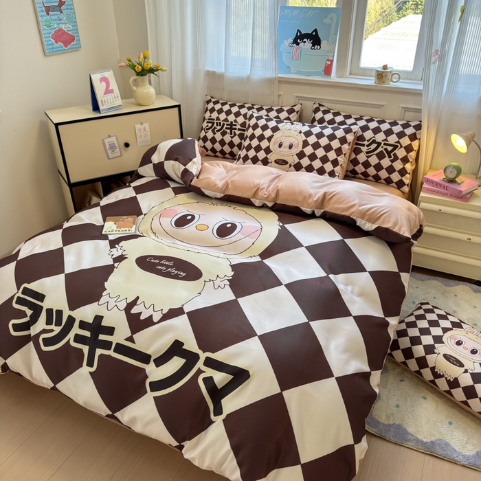 91家纺网 家纺一手货源 找家纺 摩卡（乐趣） 2025新款水洗真丝数码印花卡通兔系列四件套 菱形兔