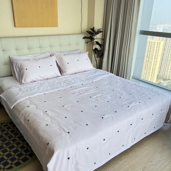 91家纺网 家纺一手货源 找家纺 棉生活家纺 2025新款ins小清新水洗冰丝夏被四件套 草莓奶冻 玉