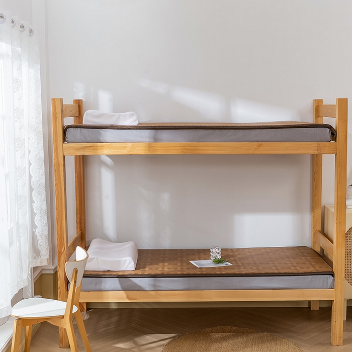 91家纺网 家纺一手货源 找家纺 阿亮家居 2025新款包边工艺凉感冰藤地铺睡垫系列凉席地垫 九宫格