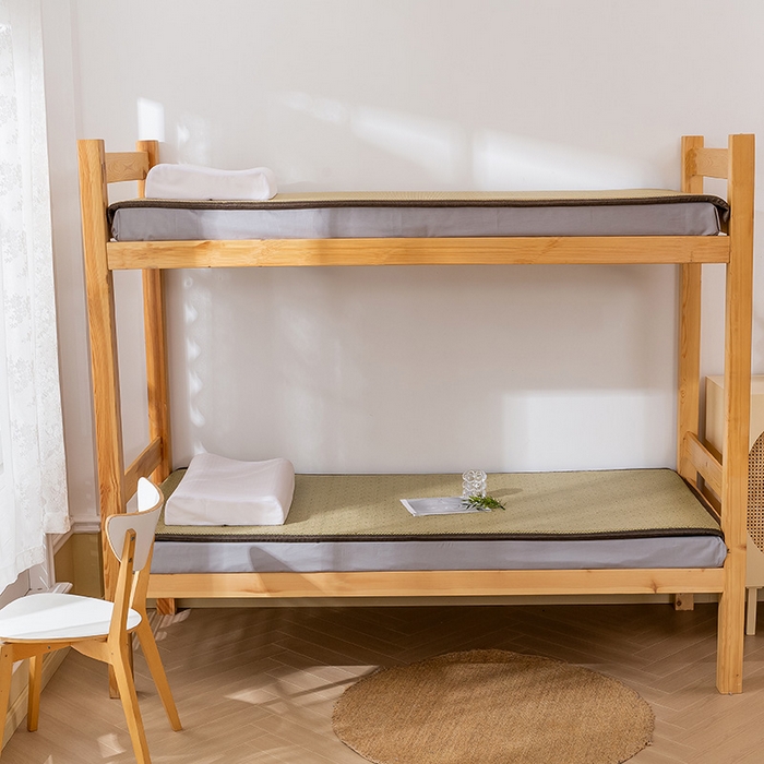 91家纺网 家纺一手货源 找家纺 阿亮家居 2025新款包边工艺凉感冰藤地铺睡垫系列凉席地垫 绿饼干